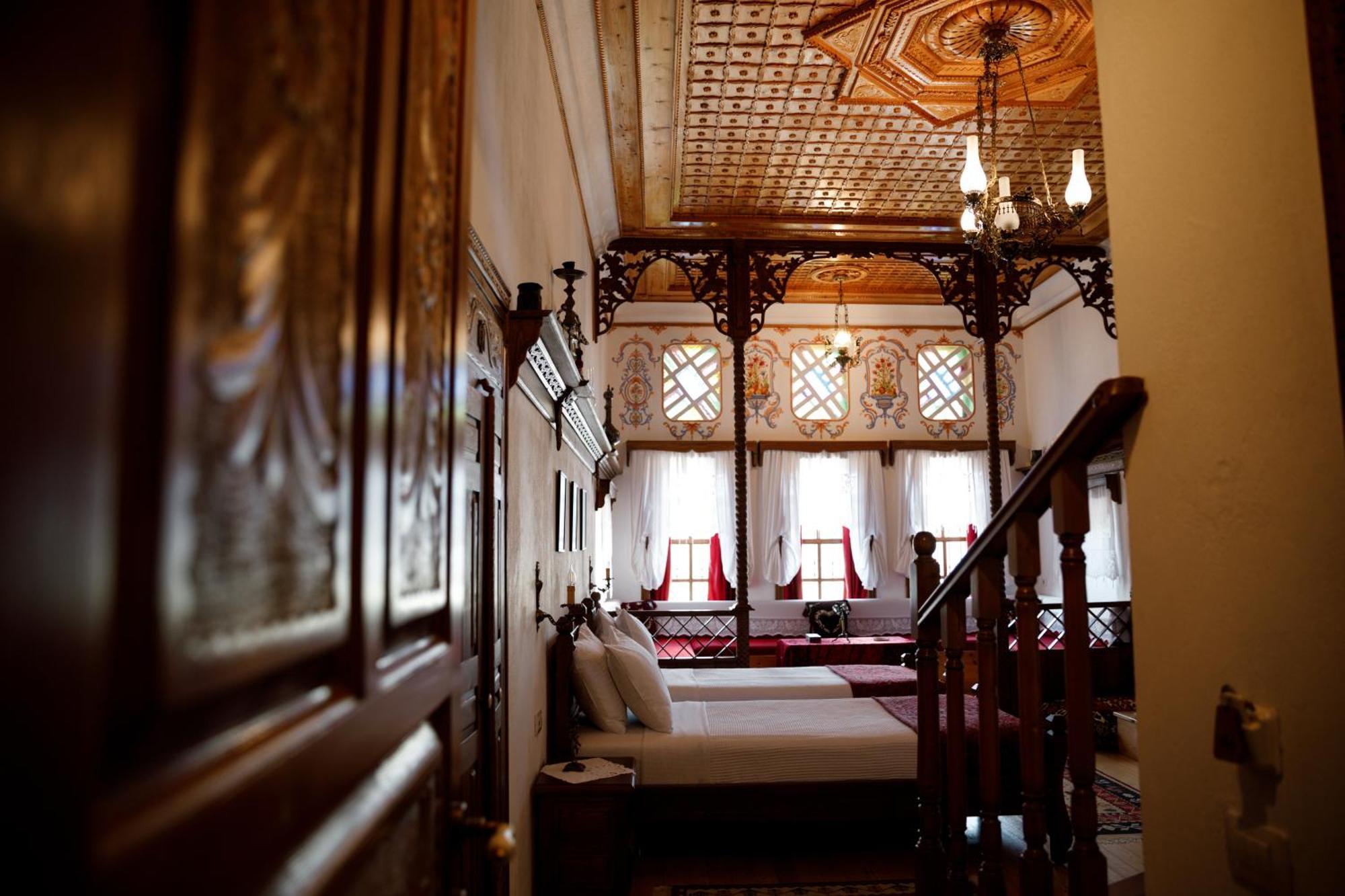 Boutique Hotel Musee Gjirokastër 外观 照片
