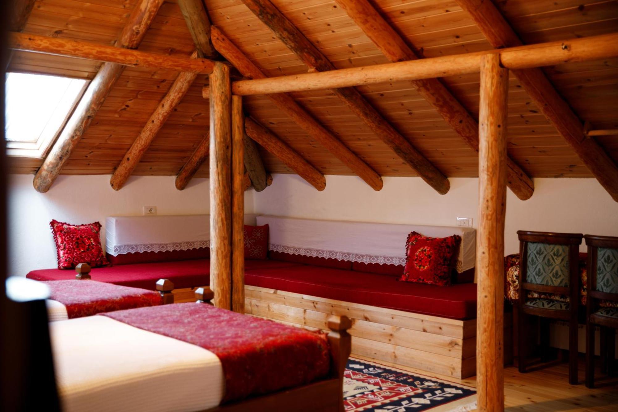 Boutique Hotel Musee Gjirokastër 外观 照片